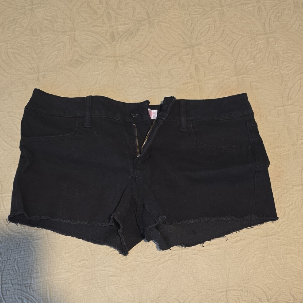 No Boundaries Black Jean Shorts